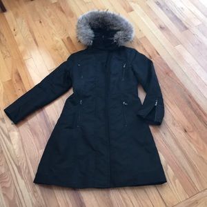 Andrew Marc fur trimmed women’s S black coat